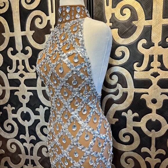Jewel nude tear drop silver sequin bodycon grown - Picture 4 of 8